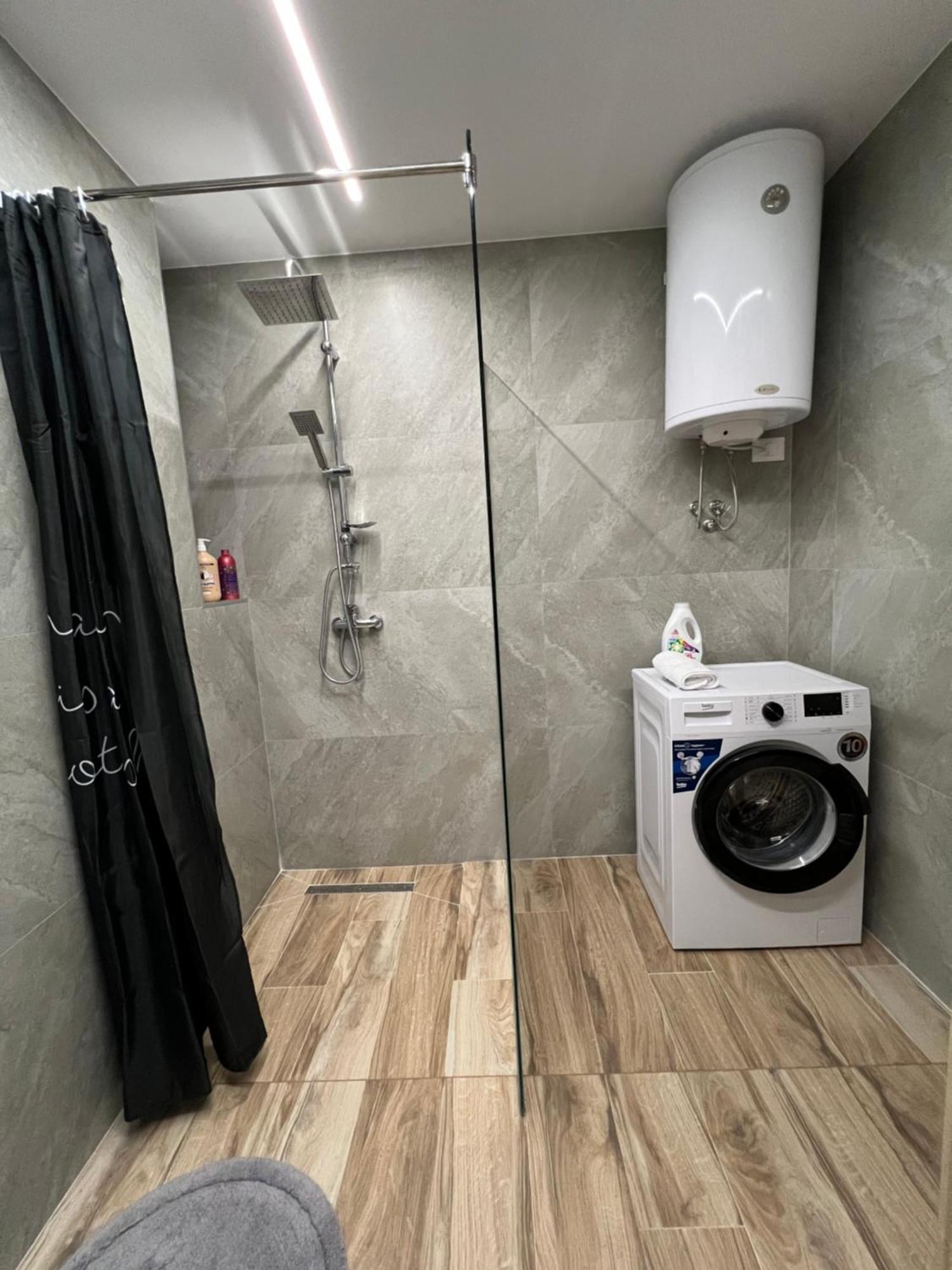 Port View Apartment 1 Durrës Eksteriør bilde